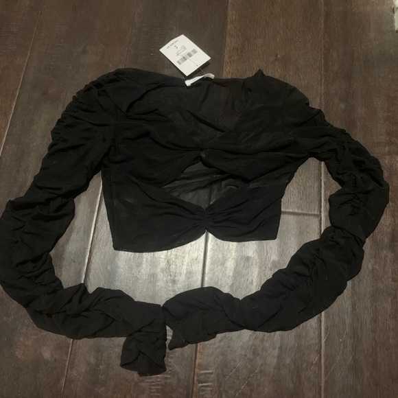 BNWT  mesh runched crop top - Picture 2 of 3